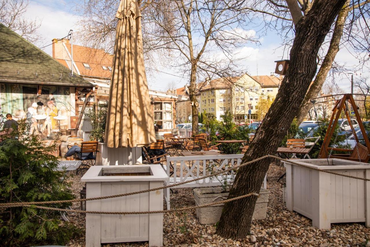 Firpo Apartman Erlau Exterior foto